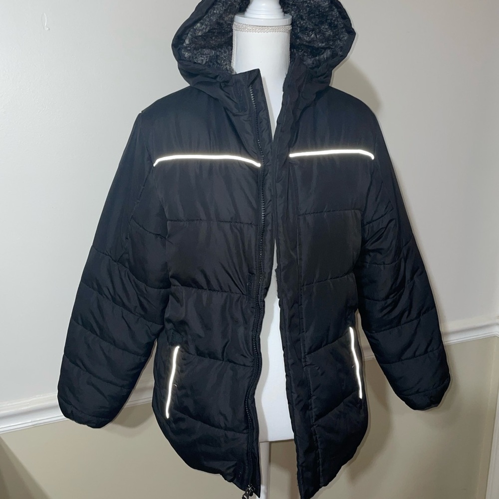 Swiss Tech Black Puffer Jacket for Kids, Size XXL, with Soft Lined Hoodie - Picture 3 of 13